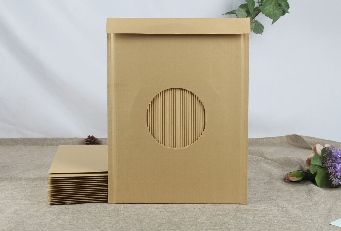 400x500mm Kraft Paper Bubble Bags Corrugated Paper Envelope Bag