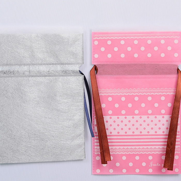 Lightweight Non-Woven Drawstring Bag with Customizable Sizes 5.25x3x8.5 and 5x3.75x8 for Shopping and Gift Packaging