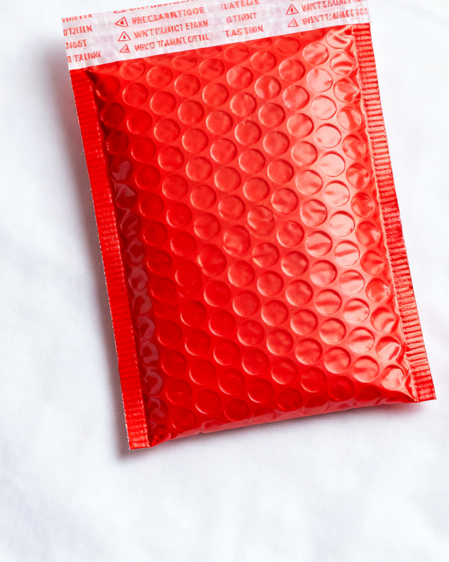 Water Resistant and Puncture Resistant Self-sealing Plastic Bubble Mailer for Secure Shipping