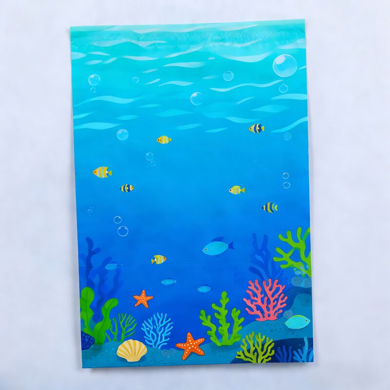 Flexible yet strong design adapts to different product shapes while preventing damage in transit